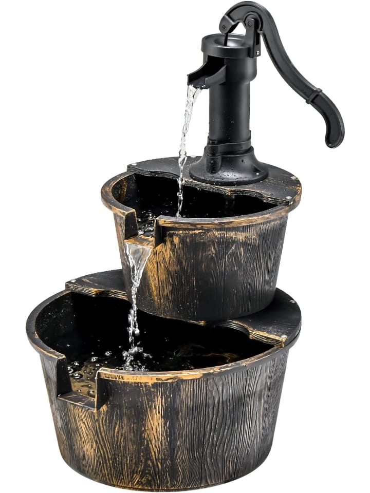 Gartenbrunnen mit Wasserpumpe in Bronze