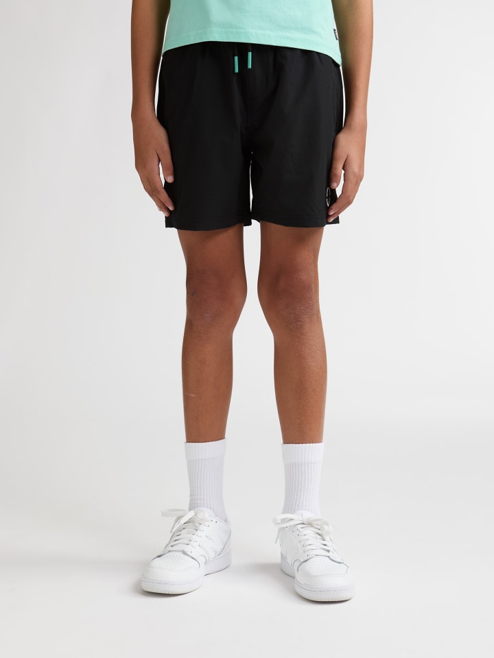 Badeshorts im Regular Fit rivermont in Schwarz