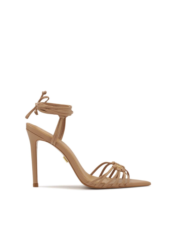 Sandaletten in Beige