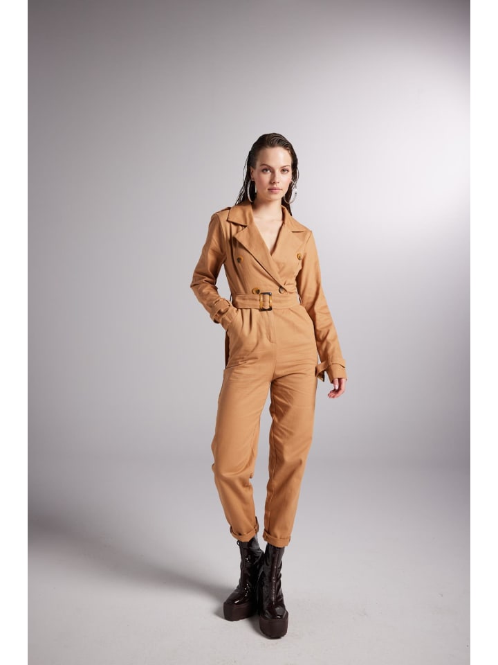 Kleid in Braun