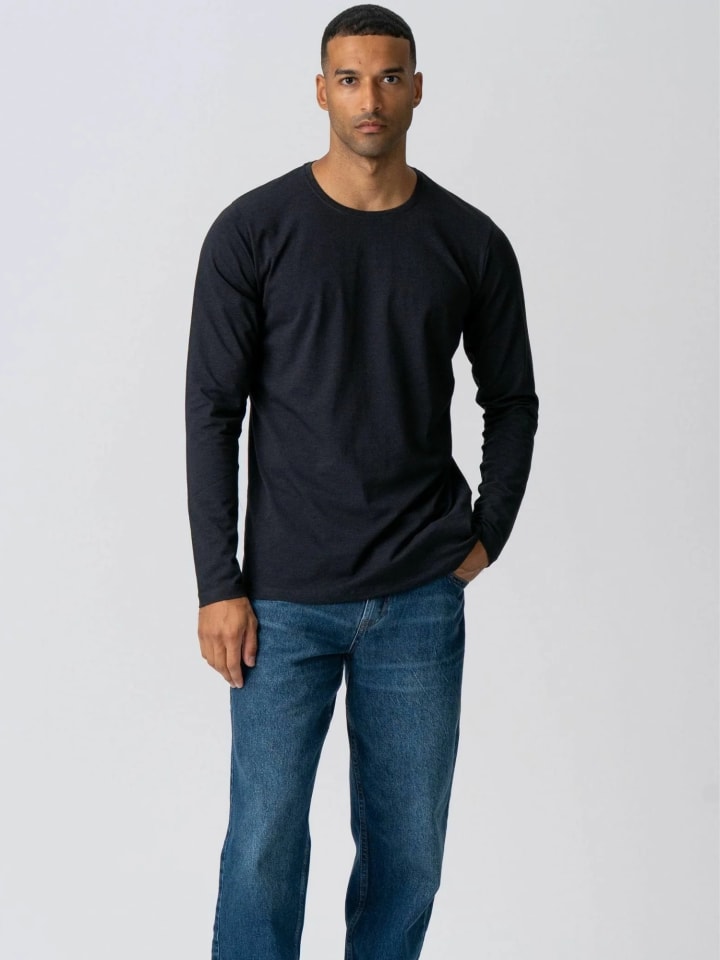 T-Shirt Basic Long in Black