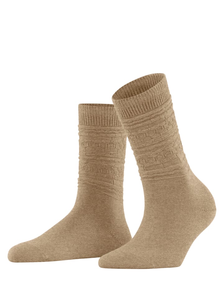 Socken Monument in Straw mel.
