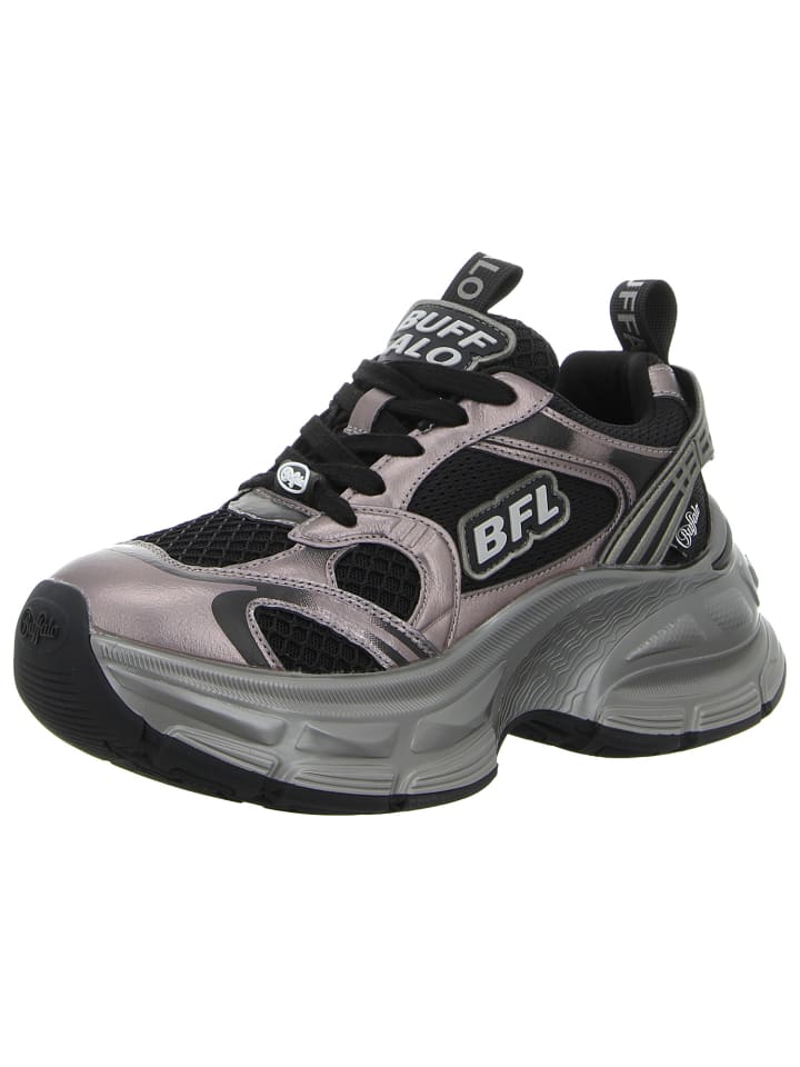 Sportlicher Schnürschuh in schwarz