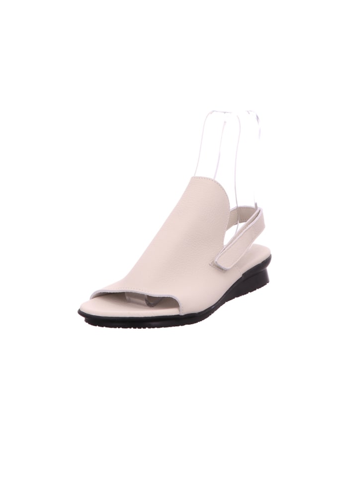 Sandale in beige