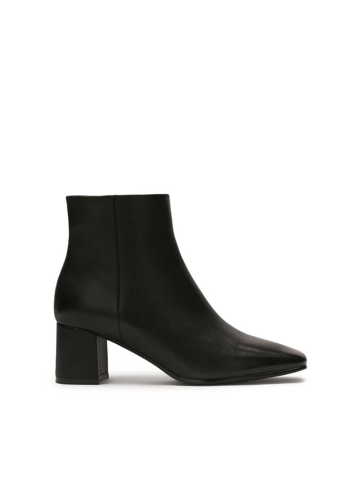 Boots in Schwarz