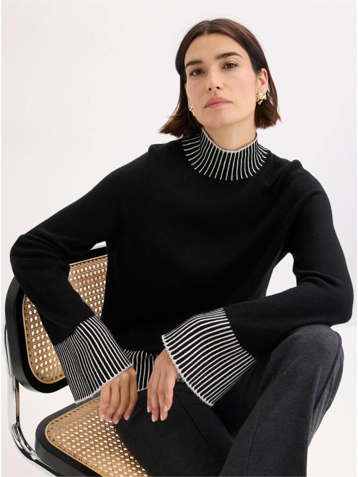 Pullover in schwarz-weiß