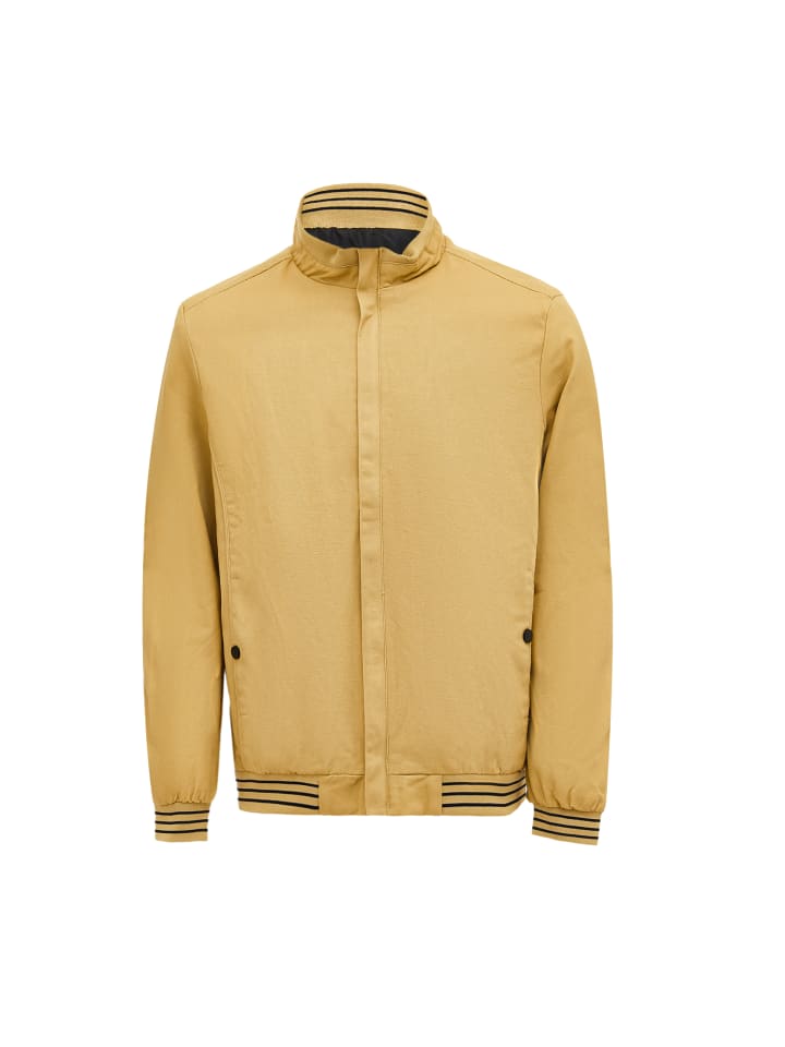 Men Jacket in Kamel