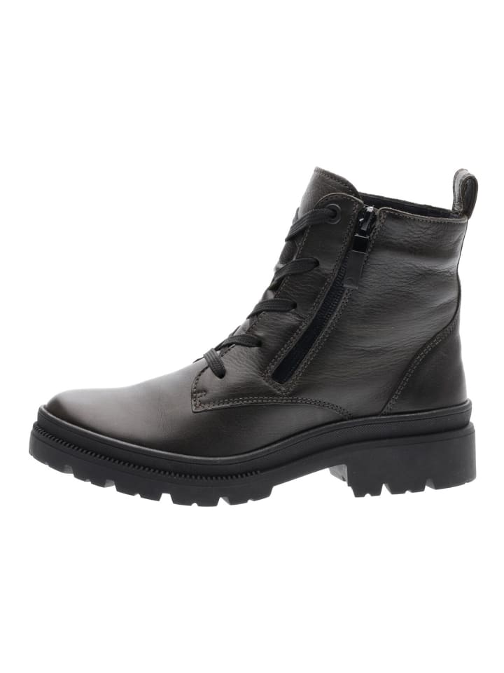 Schnürstiefel in gruen