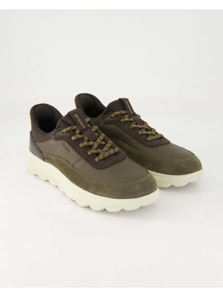 Slip On Sneaker in Grün