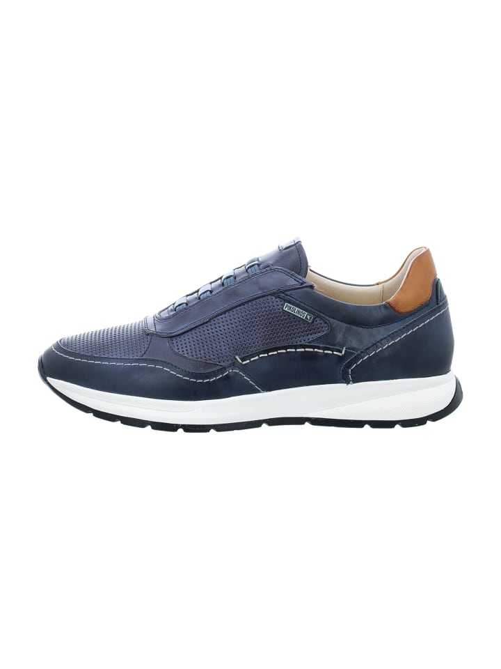 Sportliche Schnürschuhe in Blau
