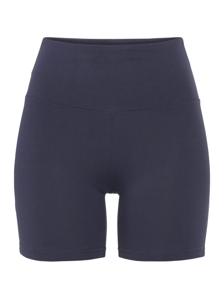 Shorts in marine