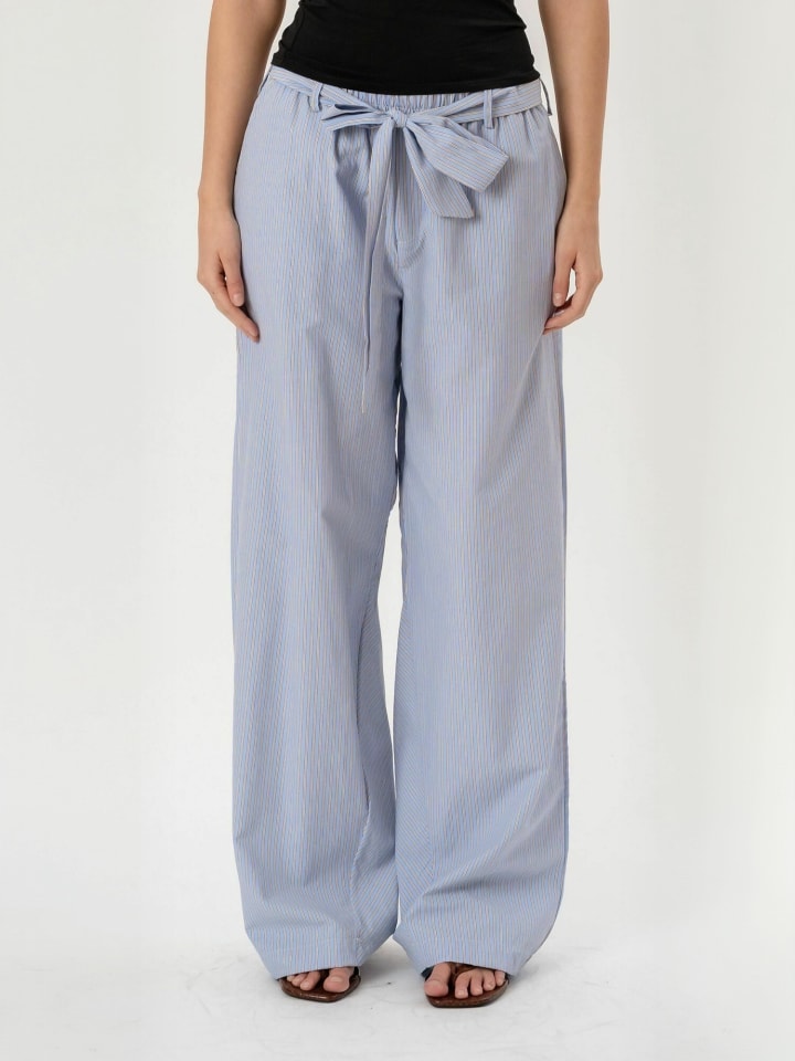 Hose Francesca in Light Blue