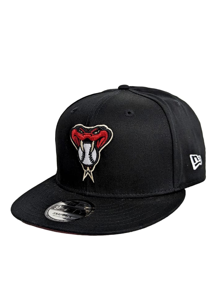 Cap mit Viper-Logo und flachem Schirm in Schwarz