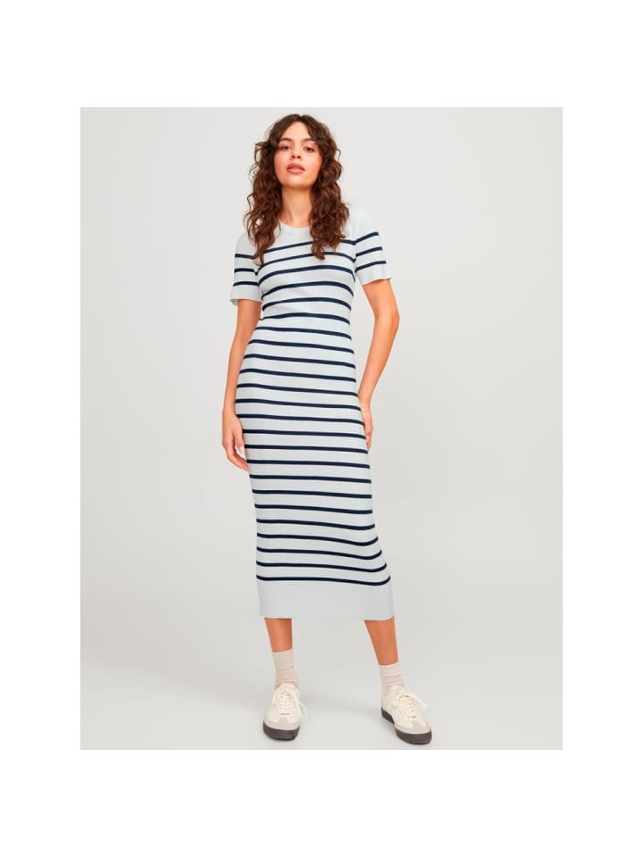 Kleid in Weiß/Blau
