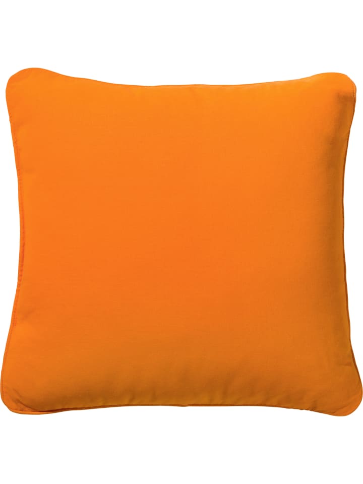 Kissen gefüllt in orange