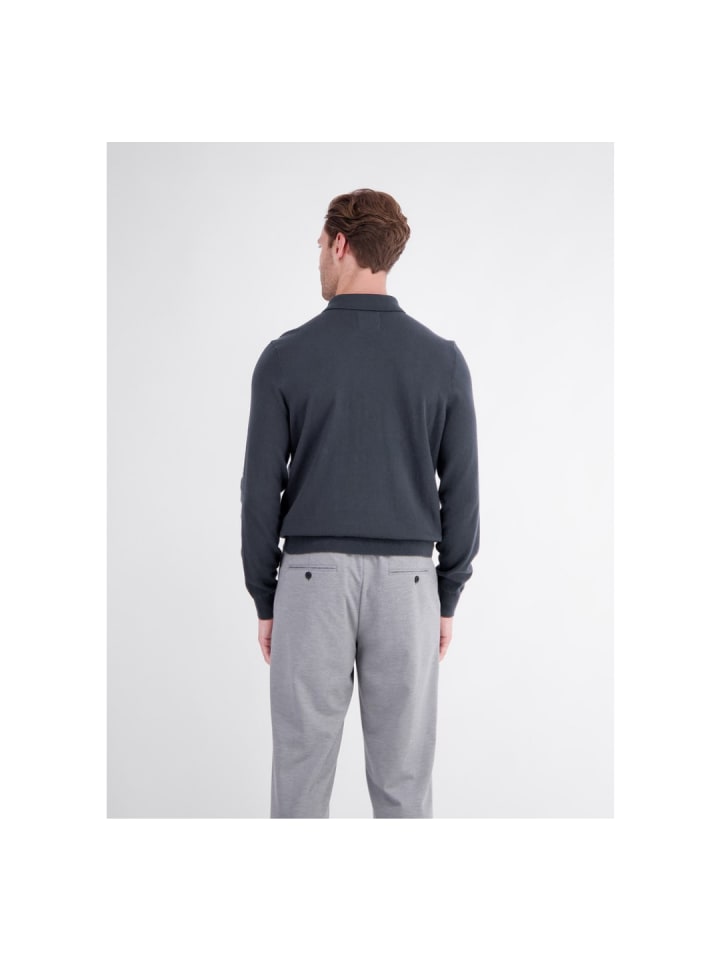 Pullover in classic navy