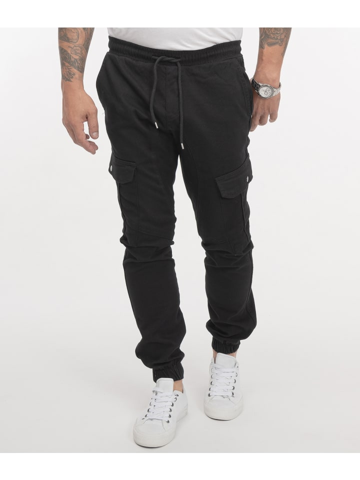 Cargohose in Schwarz
