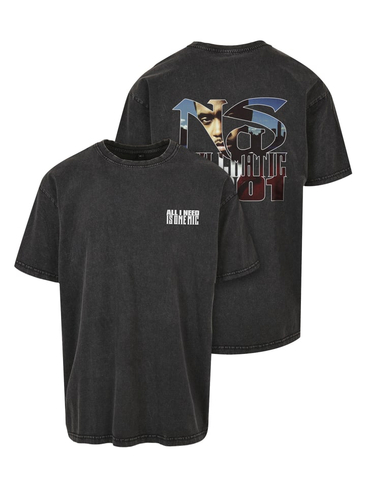T-Shirt in black