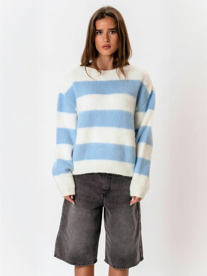 Pullover Striped in White-Sky Blue