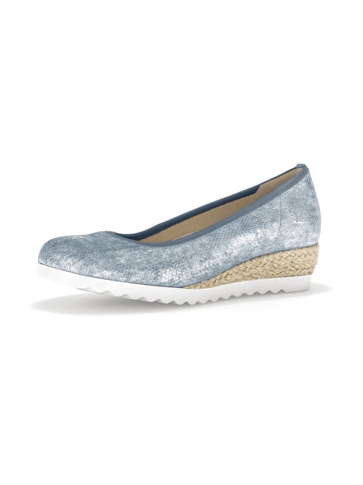 Keilpumps in Blau