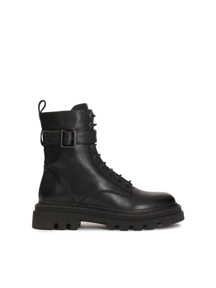 Boots in Schwarz