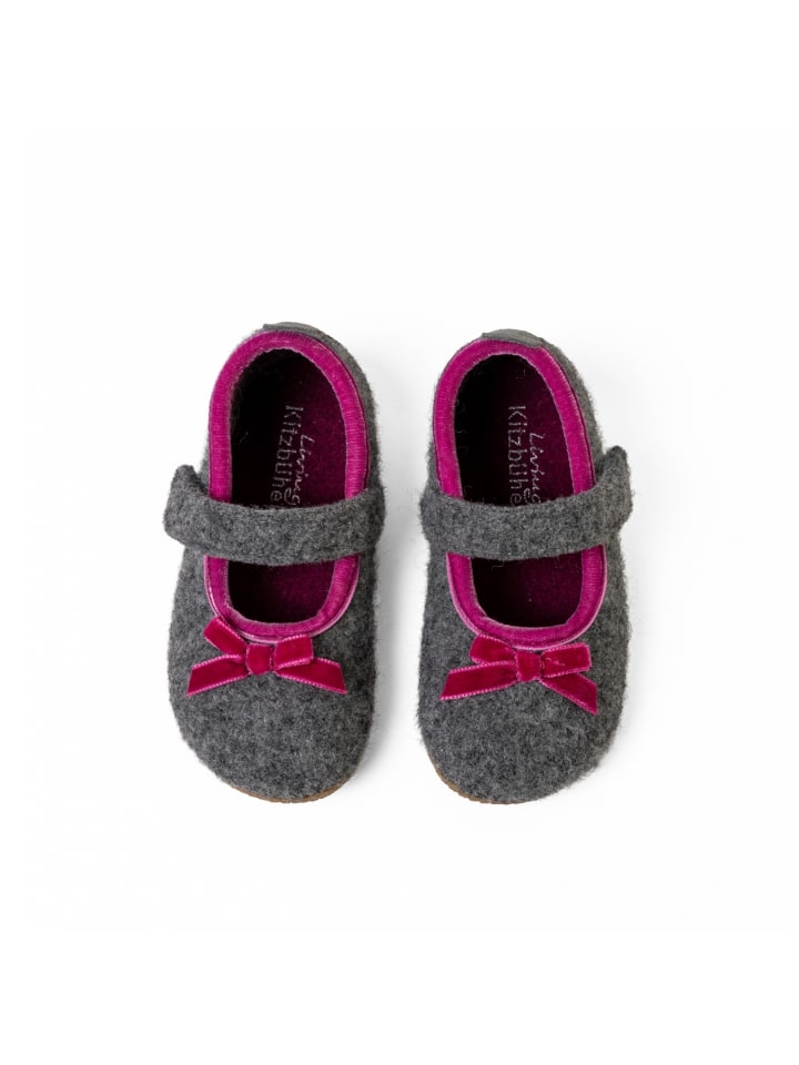 Molly Masche in grau