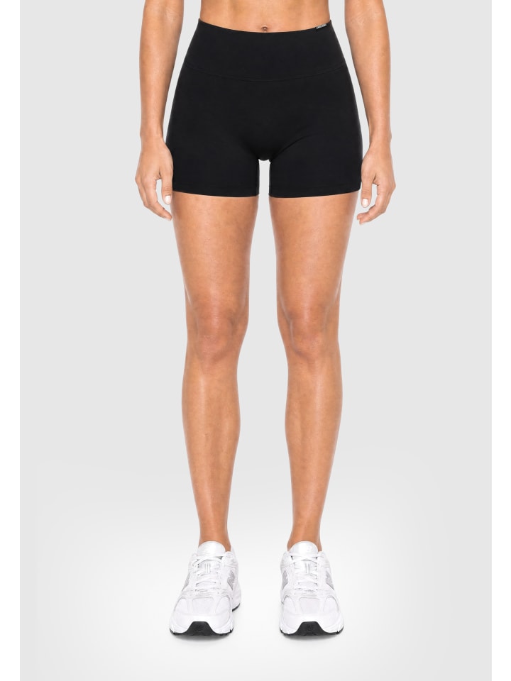 Shorts Etty in Schwarz
