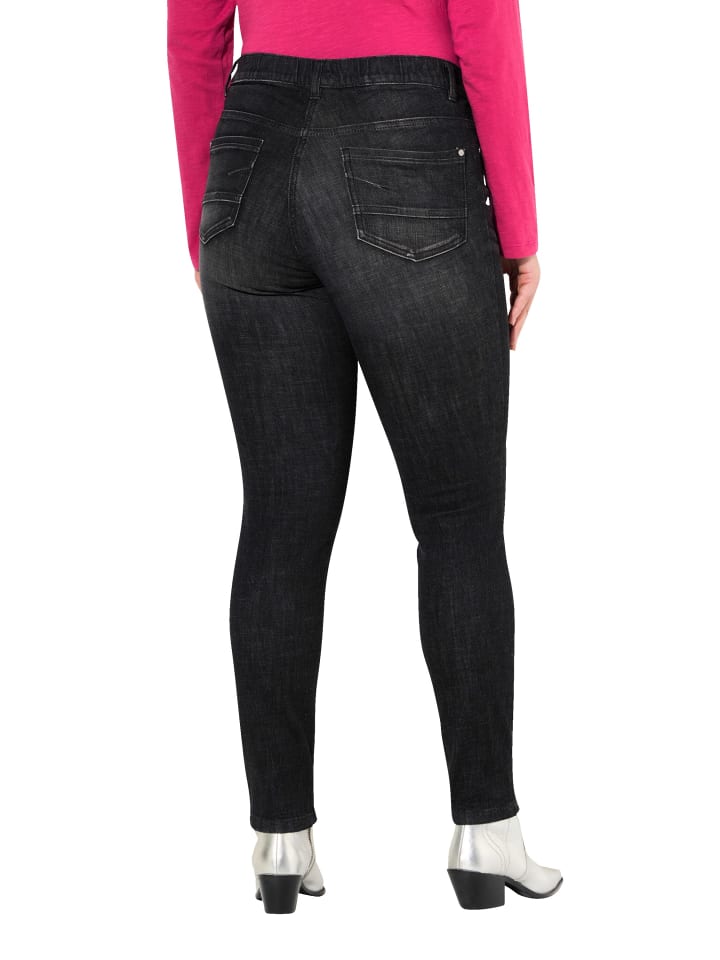 Jeans in black