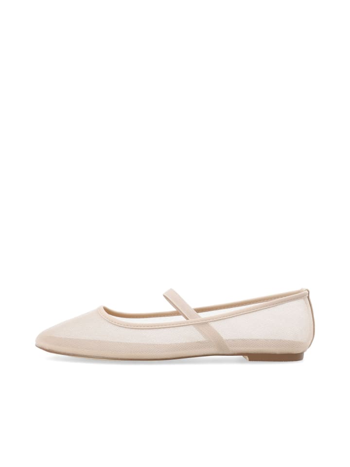 Ballerinas in OffWhite