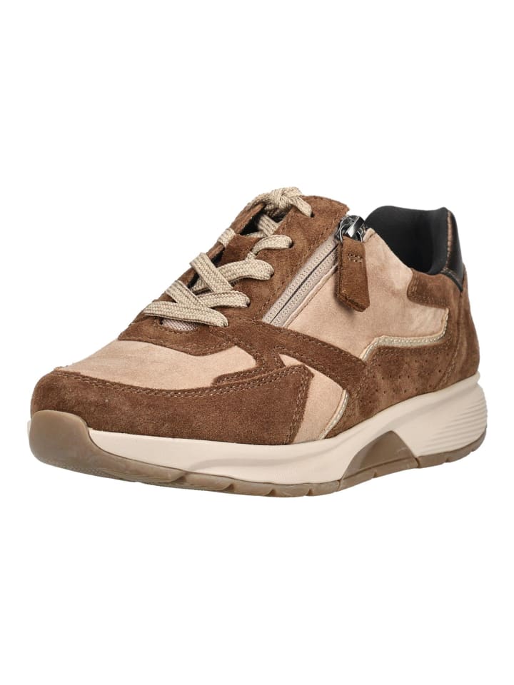 Sneaker Sand
