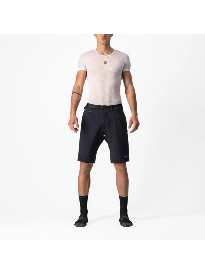 Short in Schwarz
