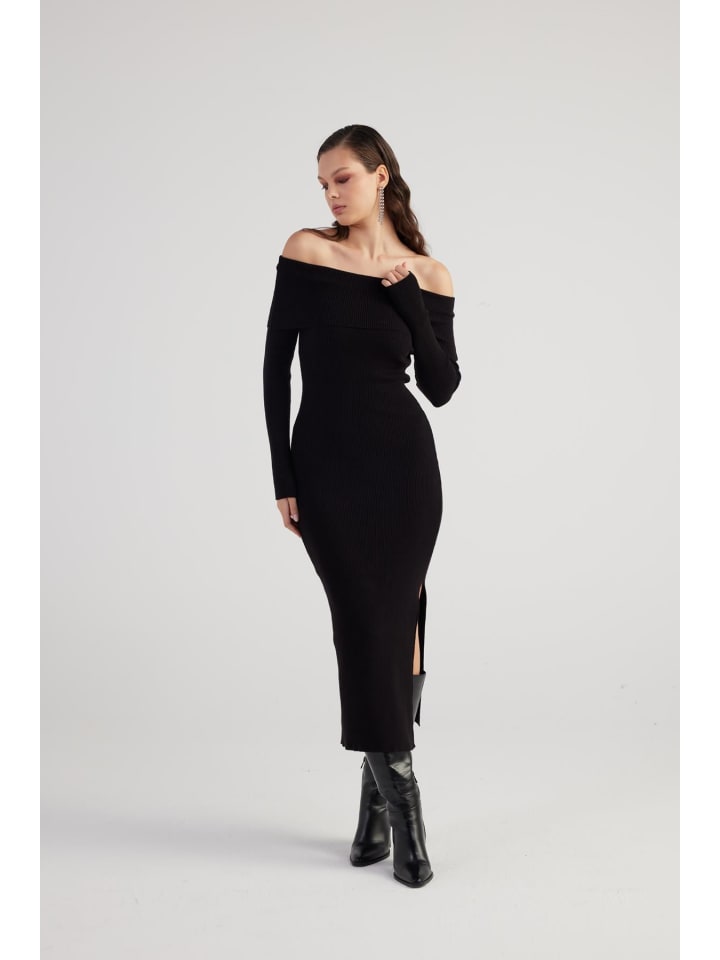 Kleid in Schwarz