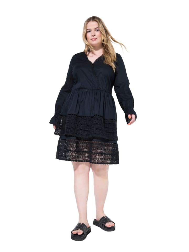 Kleid in schwarz