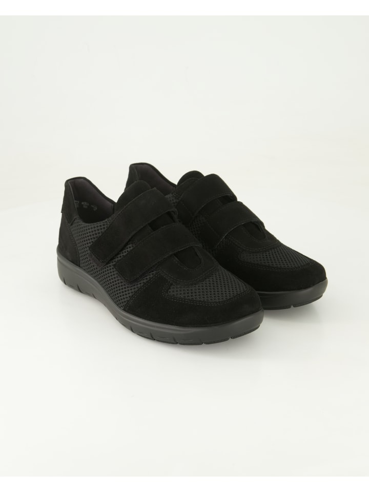 Sneaker low in Schwarz