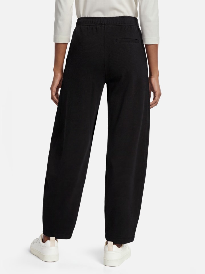 Jogginghose in schwarz