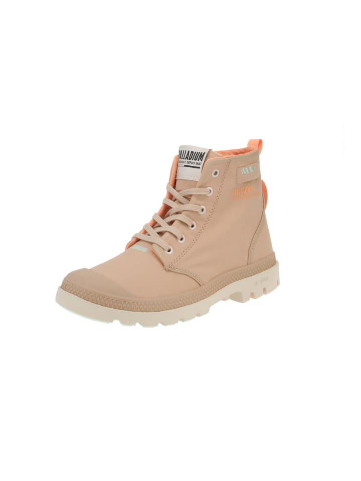 Boots Pampa Lite Hi in Beige