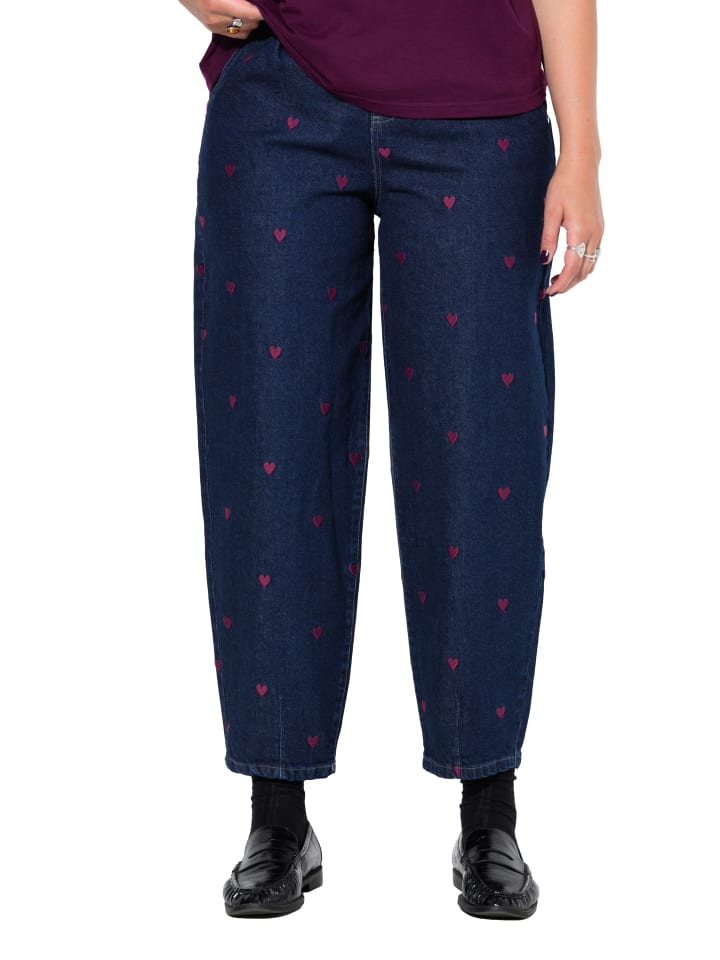 Jeans in dark blue denim