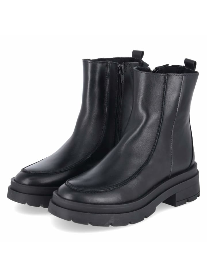 Boots in schwarz