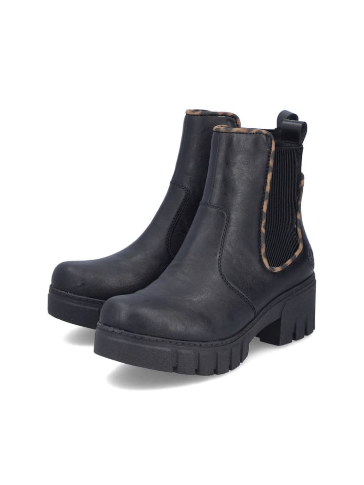 Stiefelette in schwarz