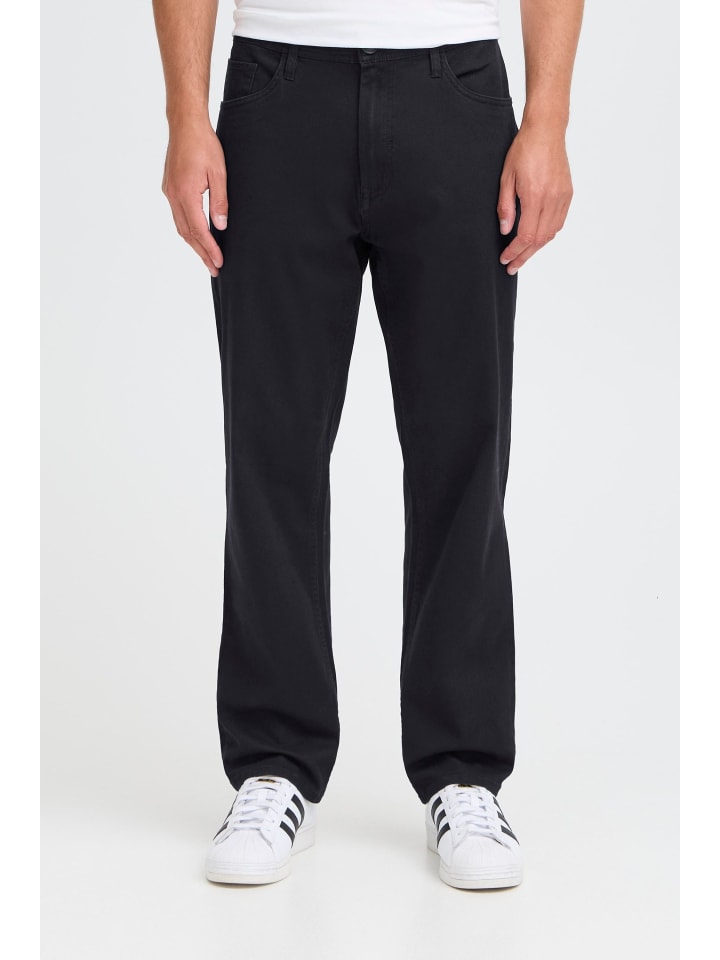Chinohose BHTiram pants in Schwarz
