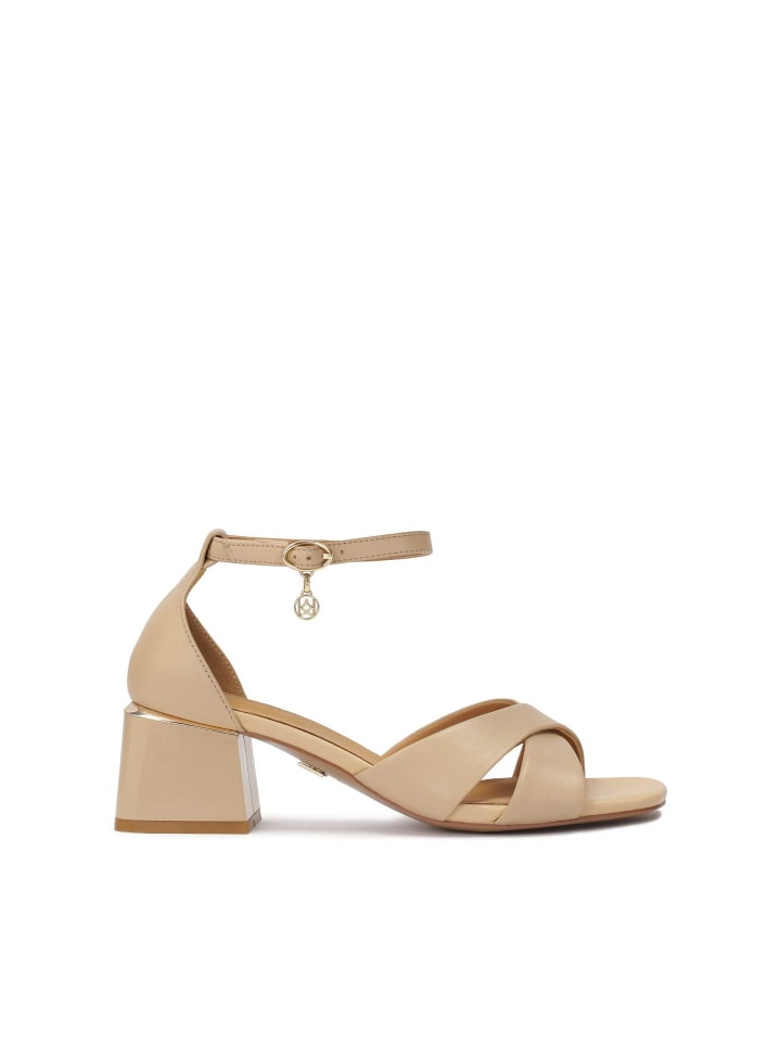 Sandaletten in Beige