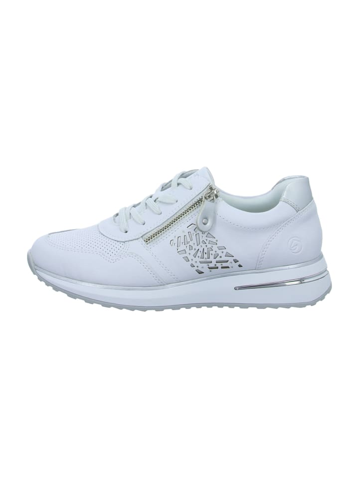Sportliche Schnürschuhe in Weiß