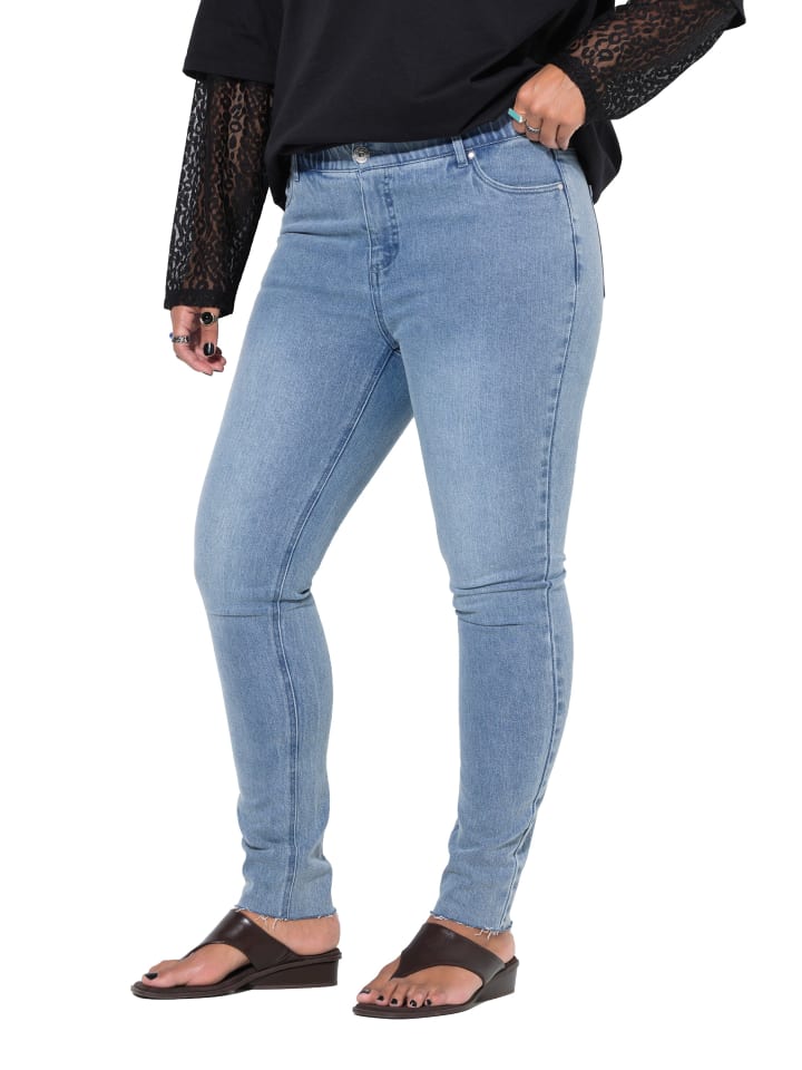 Jeans in light blue
