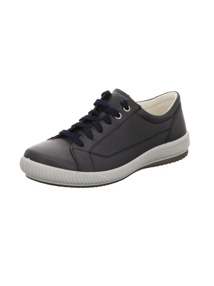 Schnürschuh in blau