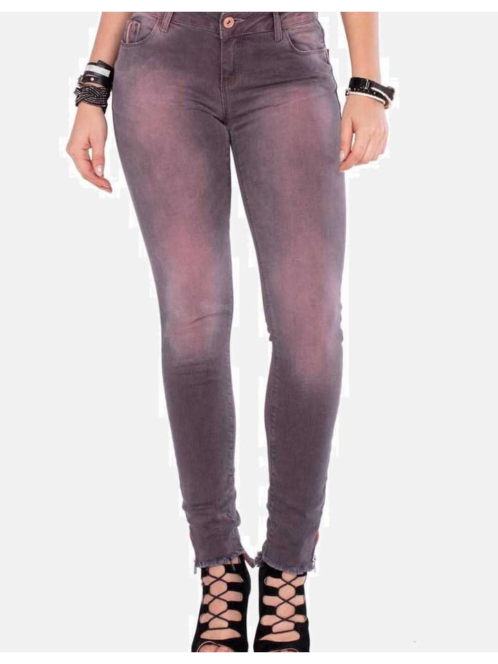 Jeans in PINK