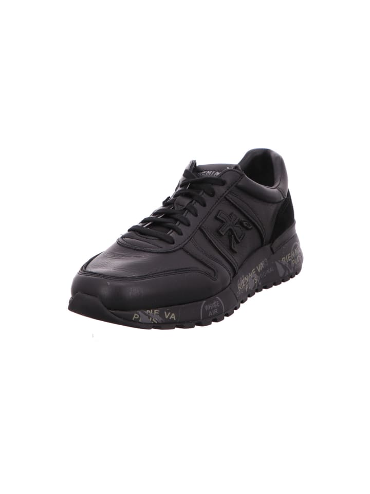 Schnürschuh in schwarz