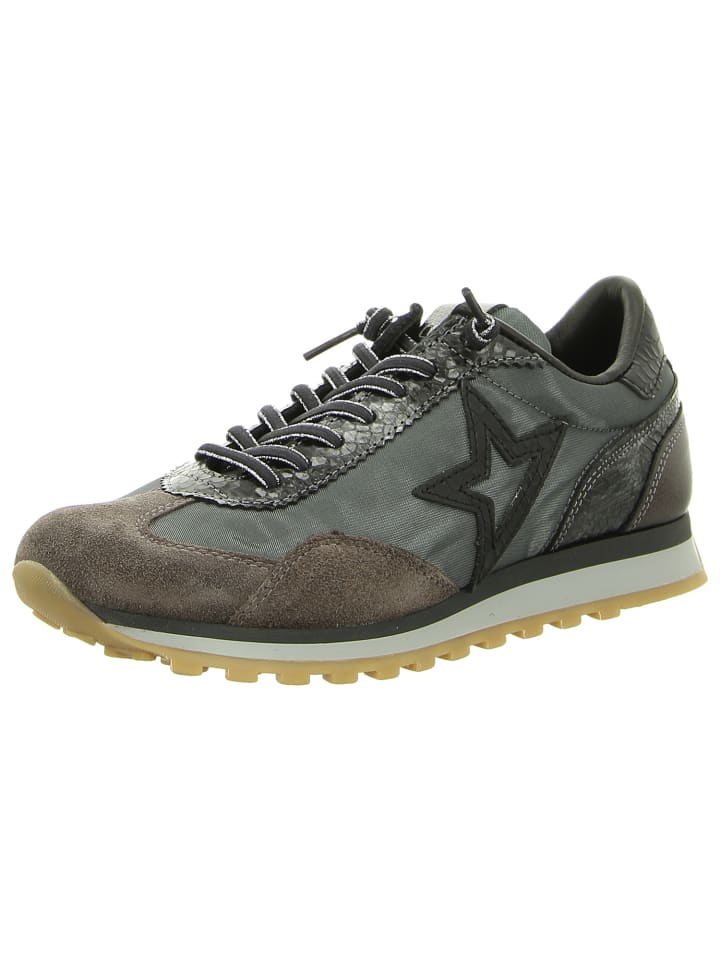 Sneaker in grau