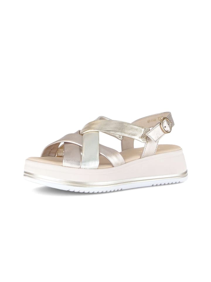 Plateau Sandalen in gold