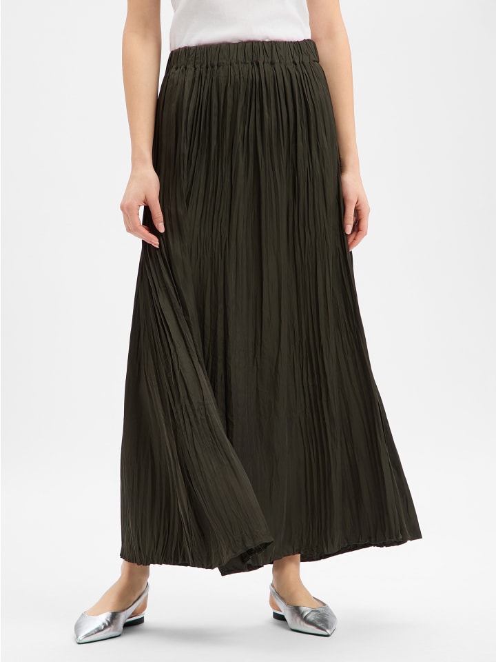 Rock Nufea in khaki