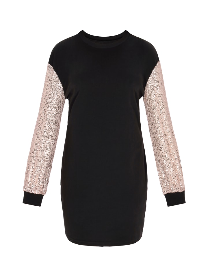 Women Dress in Black